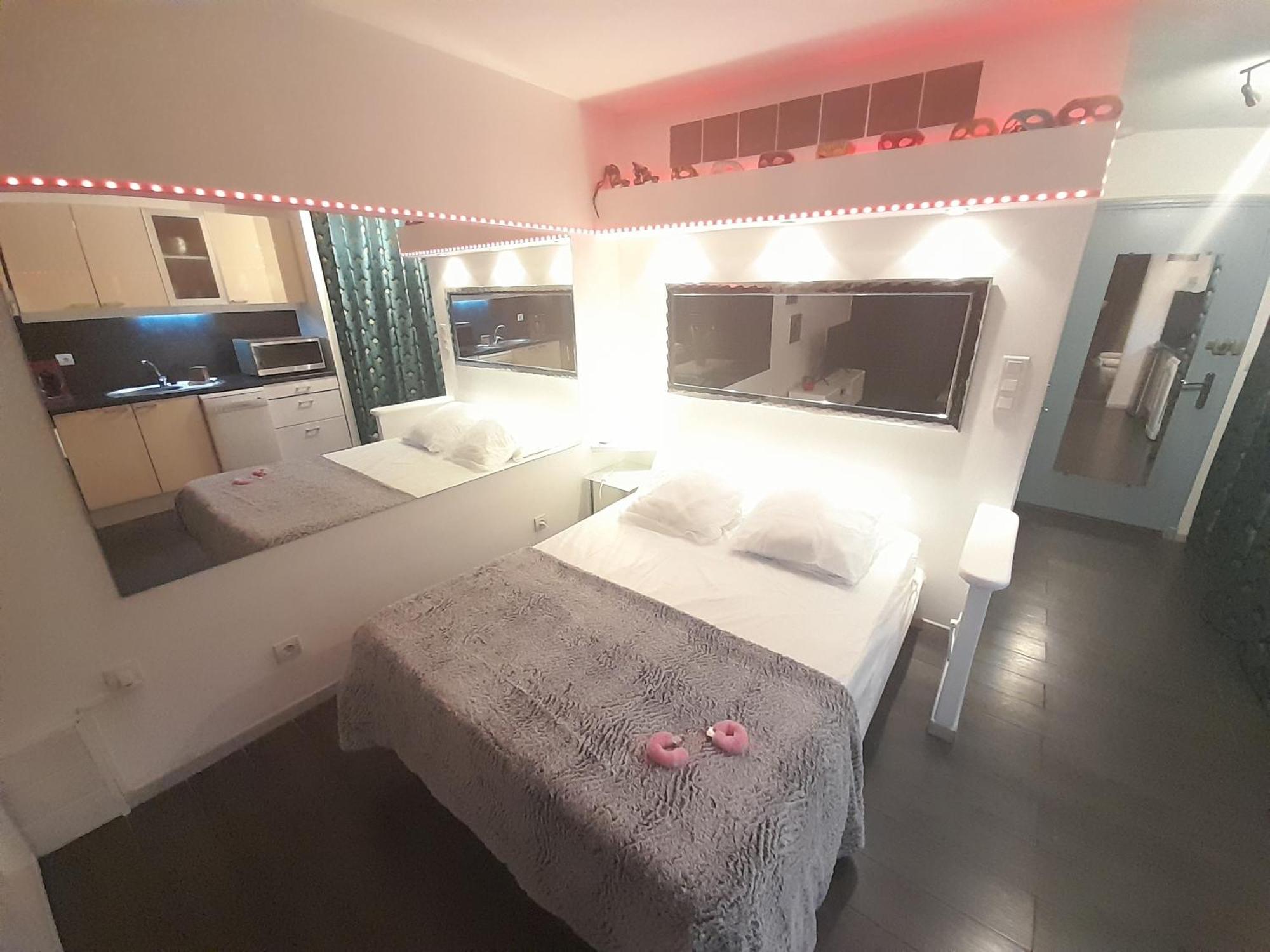 Studio Village Naturiste Resille Agde Bagian luar foto